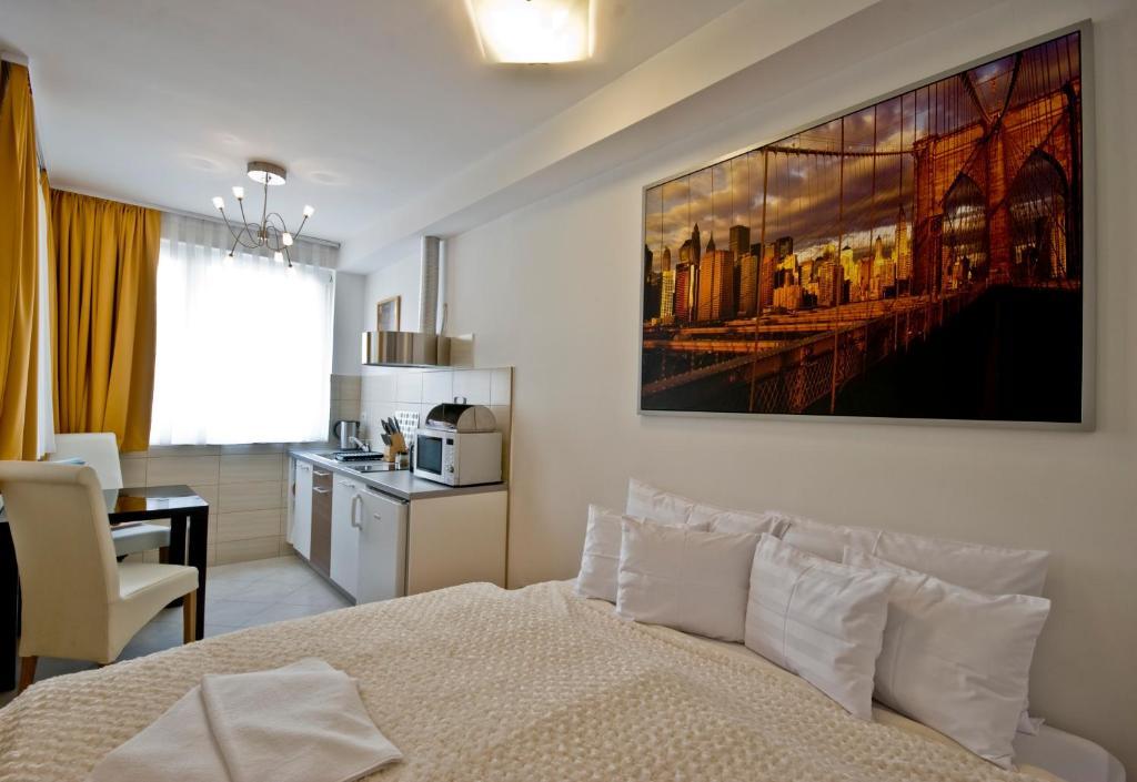 Corvin Lux Aparthotel Budapest Chambre photo
