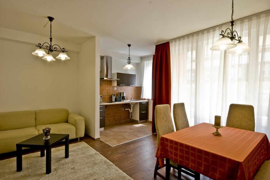 Corvin Lux Aparthotel Budapest Extérieur photo