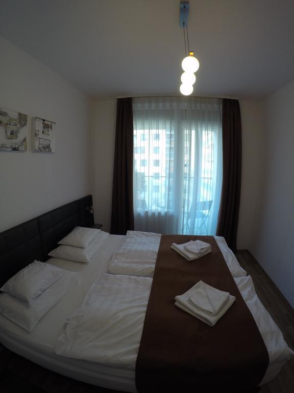 Corvin Lux Aparthotel Budapest Extérieur photo