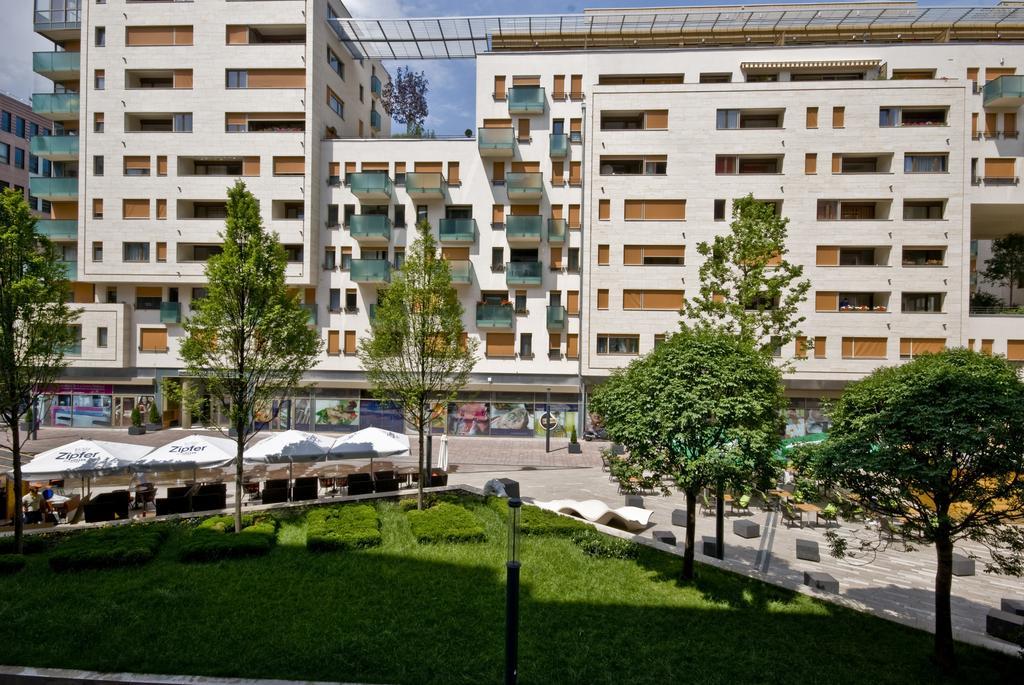 Corvin Lux Aparthotel Budapest Extérieur photo